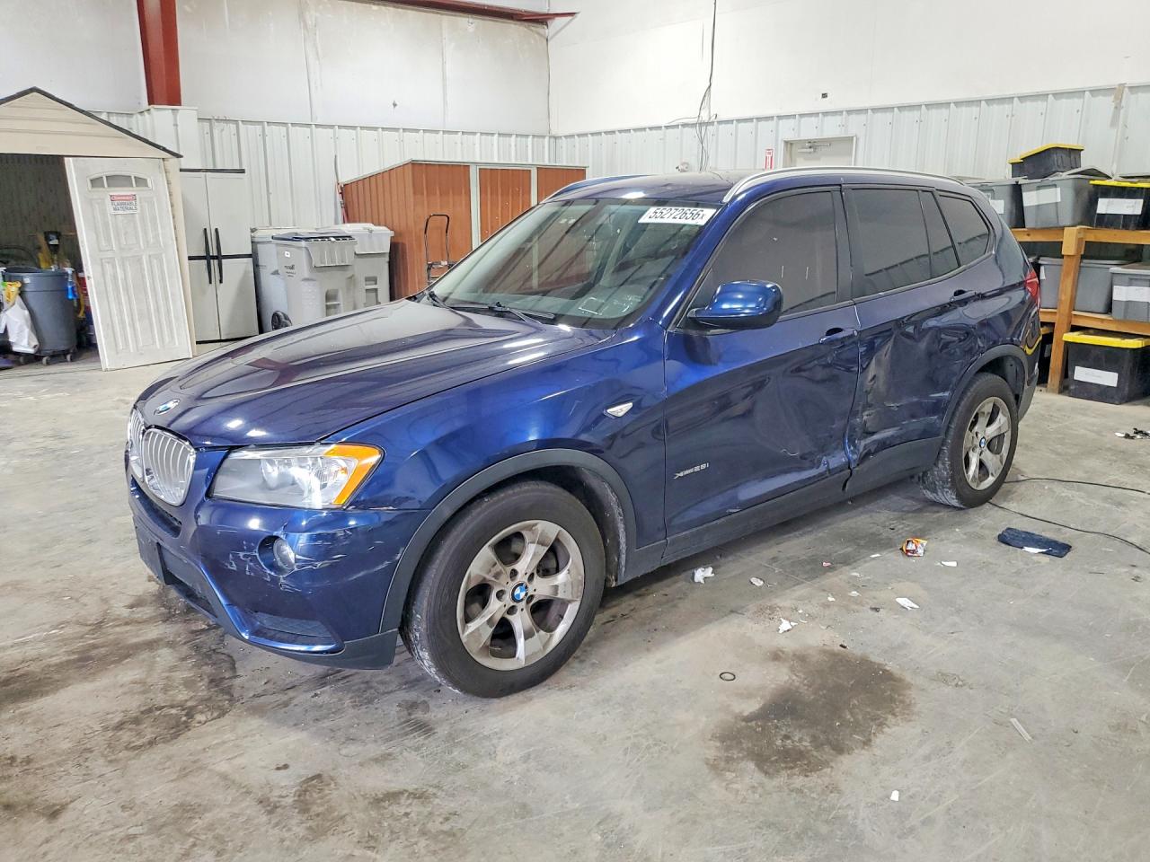 2012 BMW X3 28i, VIN 5UXWX5C51CL717891 — Бок