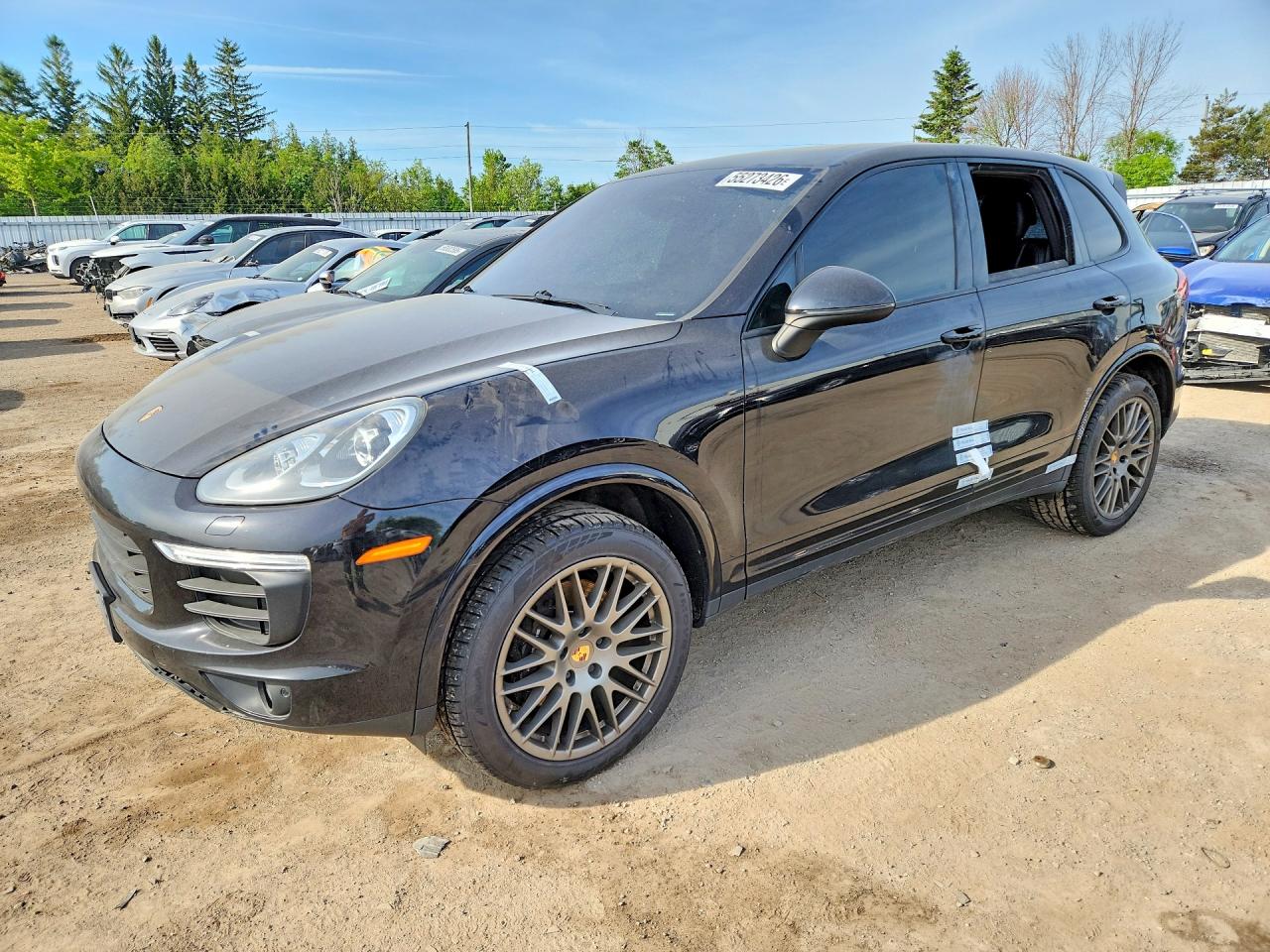 2017 Porsche Cayenne, VIN WP1AA2A29HKA90163 — Vandalism
