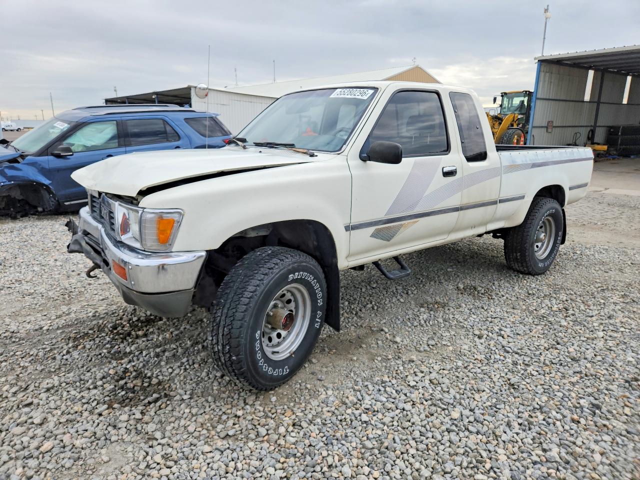 1989 Toyota Pickup, VIN JT4RN13P3K0005297 — Front end