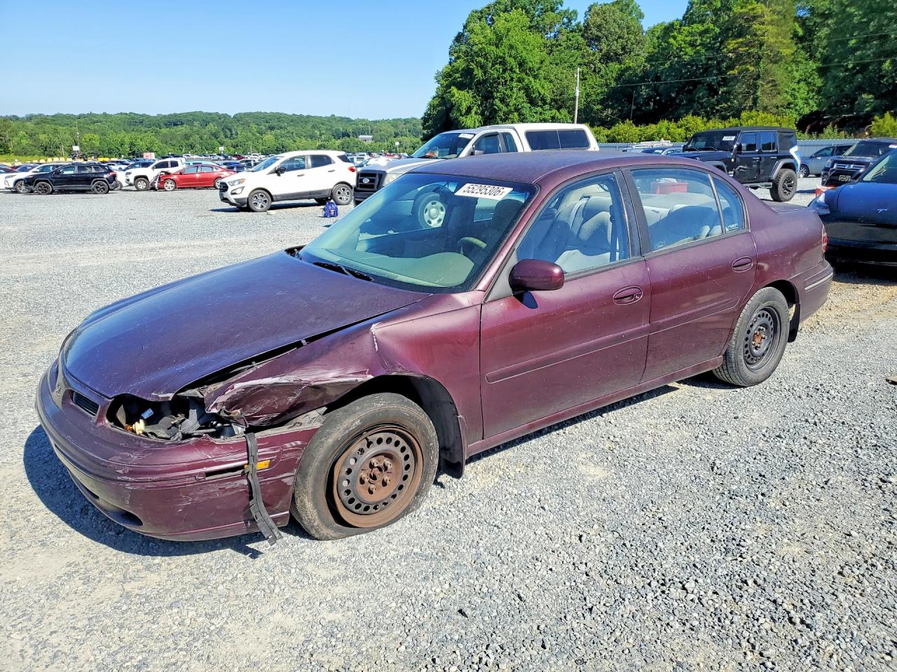 1999 Oldsmobile Cutlass GL, VIN 1G3NB52M8X6315584 — Перед