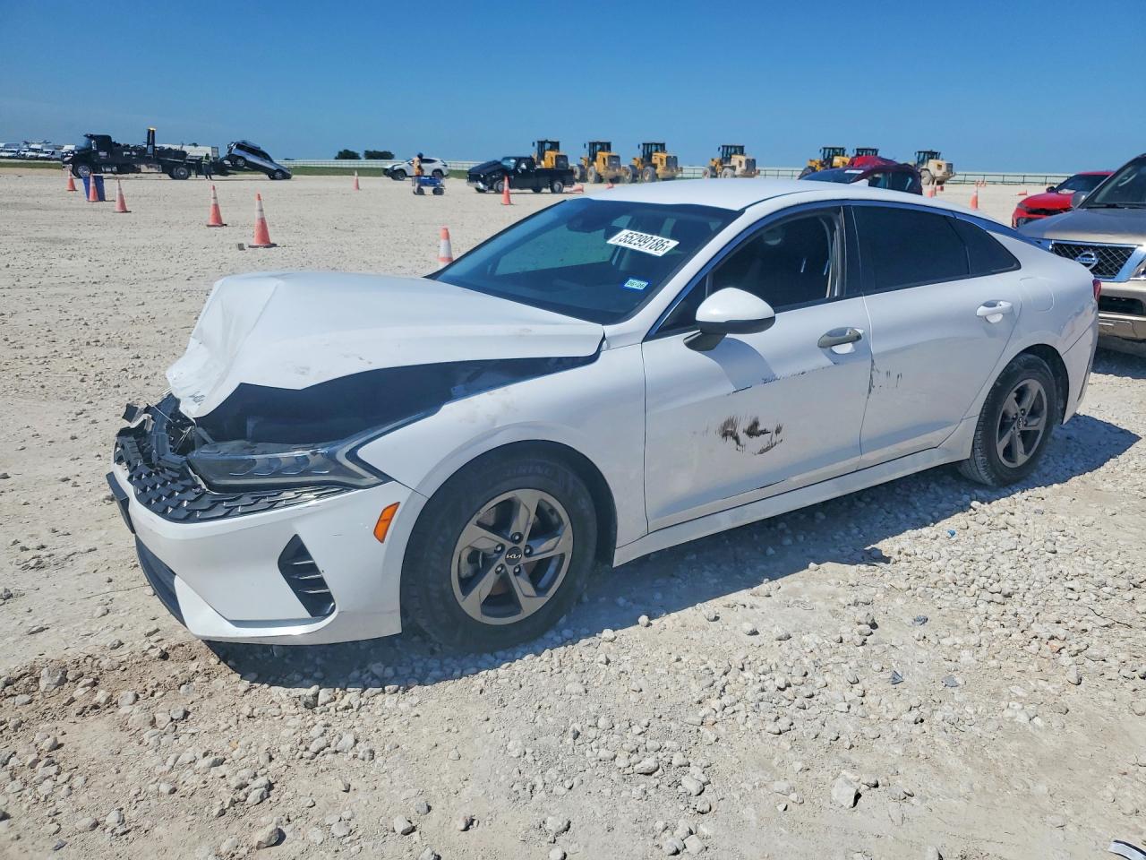 2022 Kia K5 LXS, VIN 5XXG14J25NG142630 — Front end