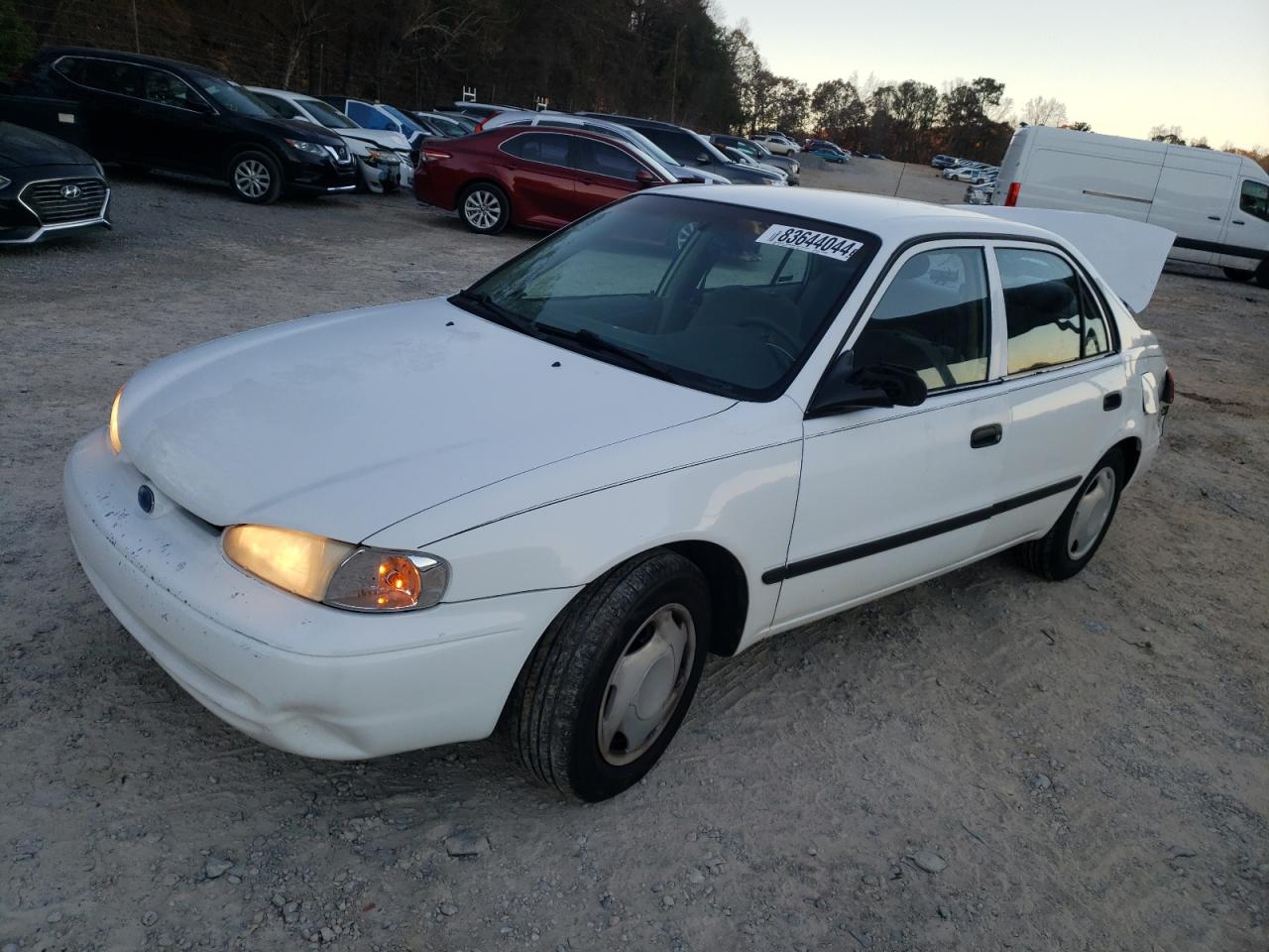 2001 Chevrolet Prizm Lsi, VIN 1Y1SK528X1Z425527 — Rear end
