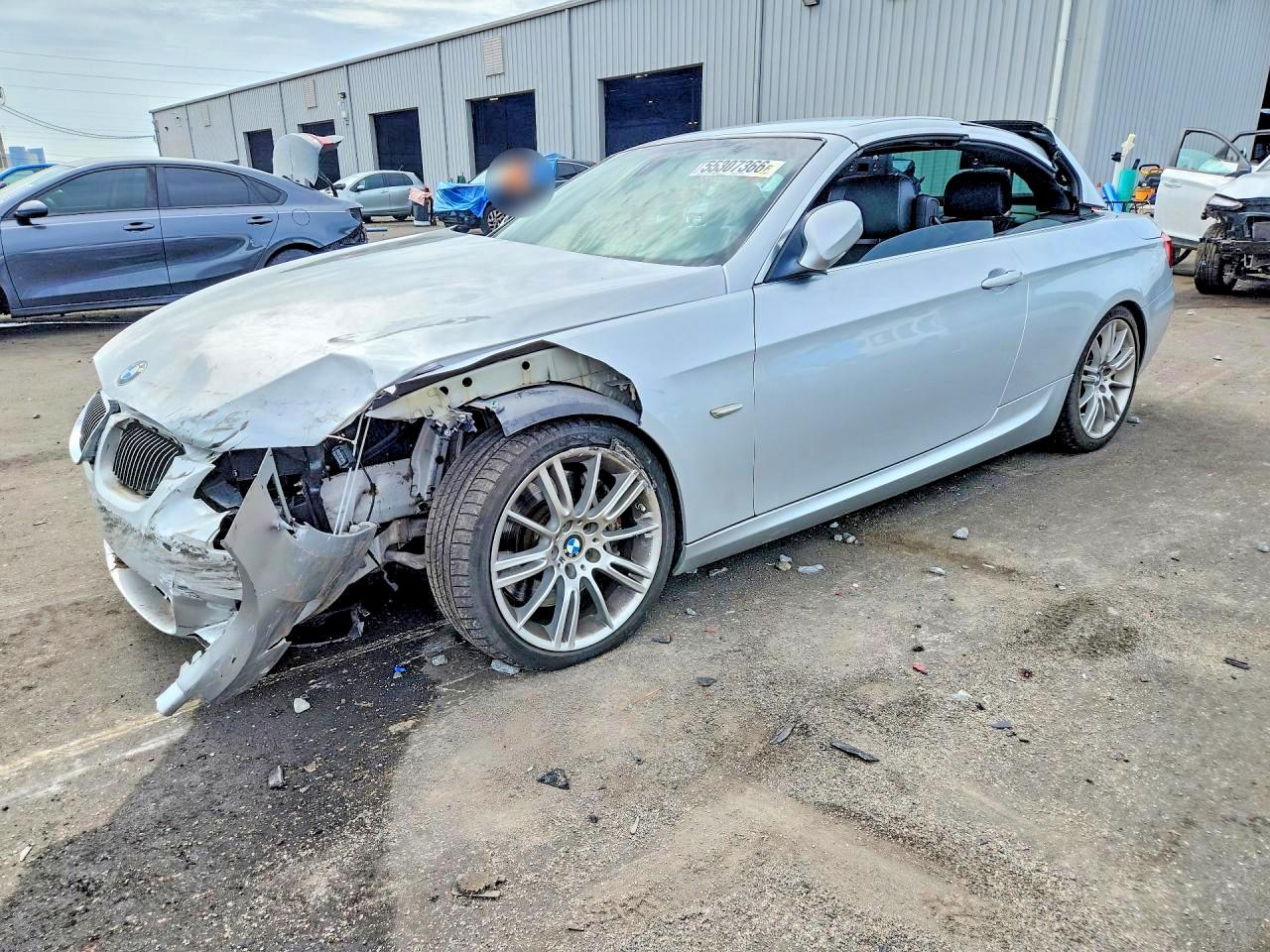 2013 BMW 3 Series 335i, VIN WBADX7C54DE746261 — Front end