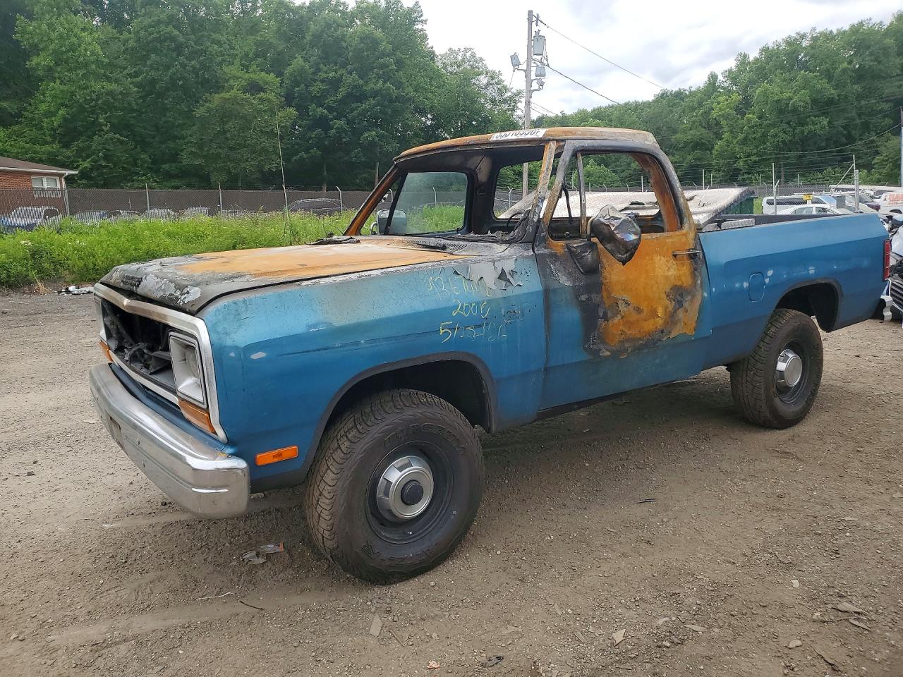 1988 Dodge D/W 250, VIN B0S55318996 — Engine fire