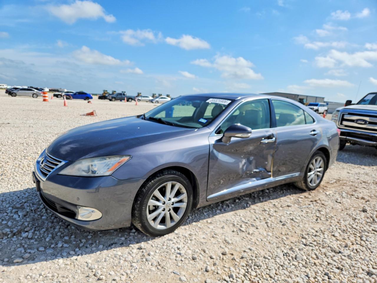 2012 Lexus ES 330, VIN JTHBK1EG1C2486808 — Side