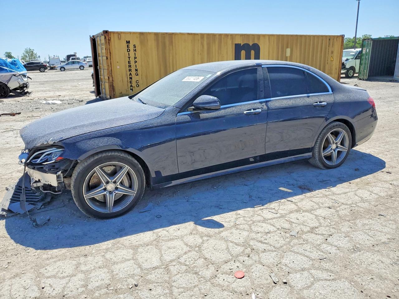 2017 Mercedes-Benz E 300 Luxury, VIN WDDZF4KB1HA027571 — Front end