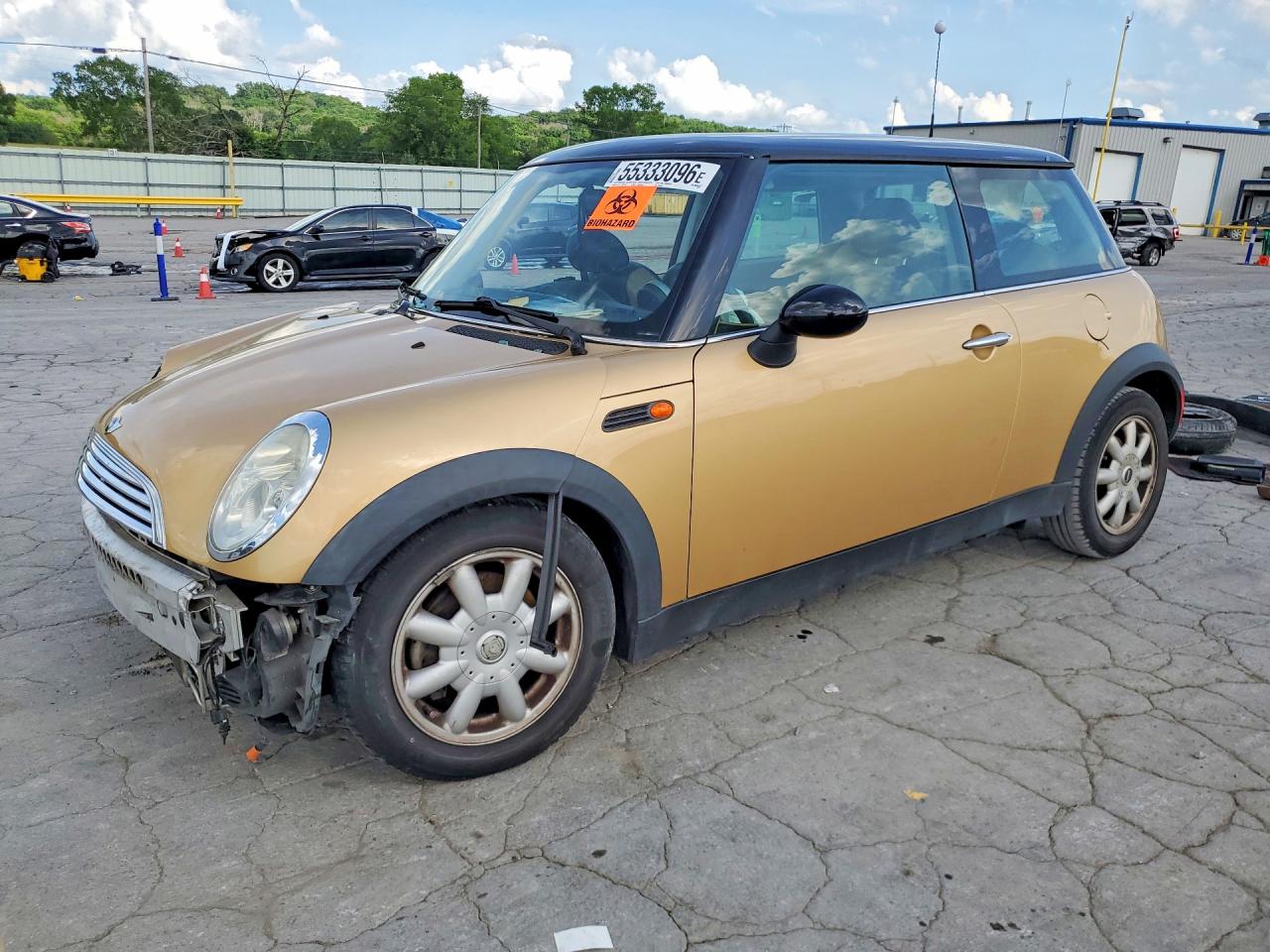 2003 MINI Hardtop, VIN WMWRC33433TJ51459 — Перед