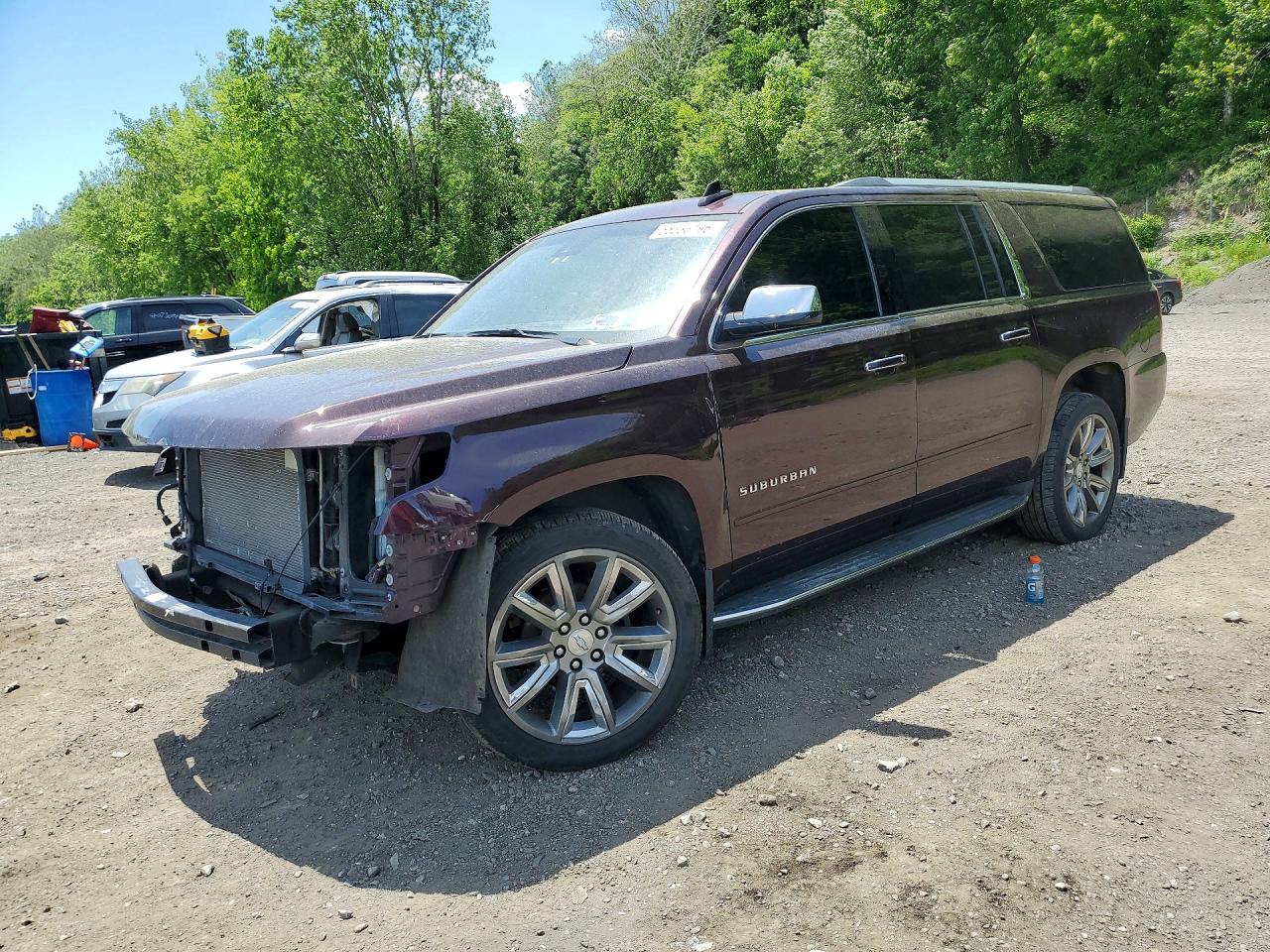 2017 Chevrolet Suburban Premier, VIN 1GNSKJKC2HR315400 — Front end