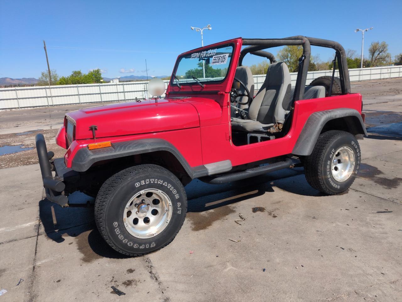 1992 Jeep Wrangler, VIN 2J4FY29S9NJ508783 — Rear end