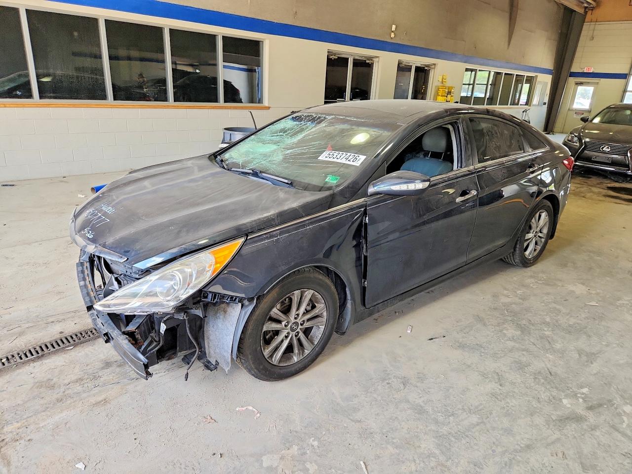 2012 Hyundai Sonata Limited, VIN 5NPEC4ACXCH397415 — Front end