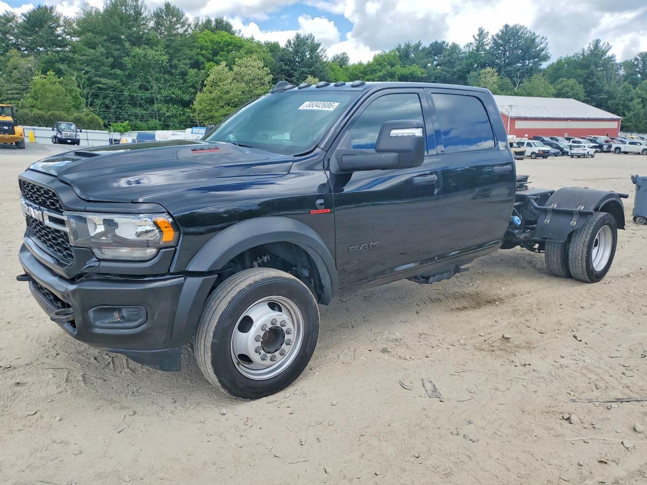 2024 Ram 5500 Tradesman, VIN 3C7WRNEL7RG349832 — Rear end