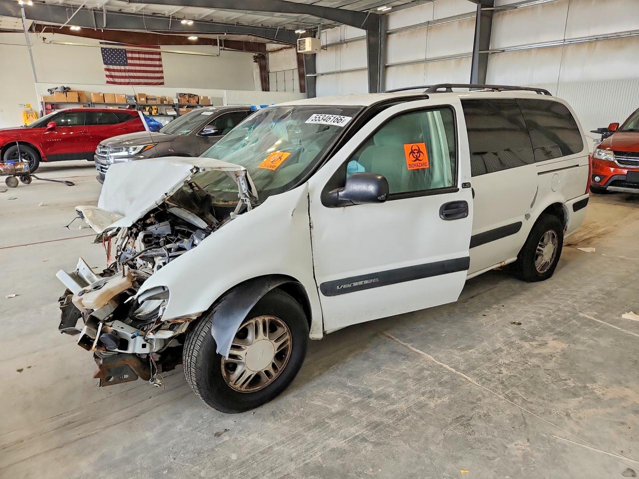 2003 Chevrolet Venture 1SA, VIN 1GNDX03E23D304312 — Front end