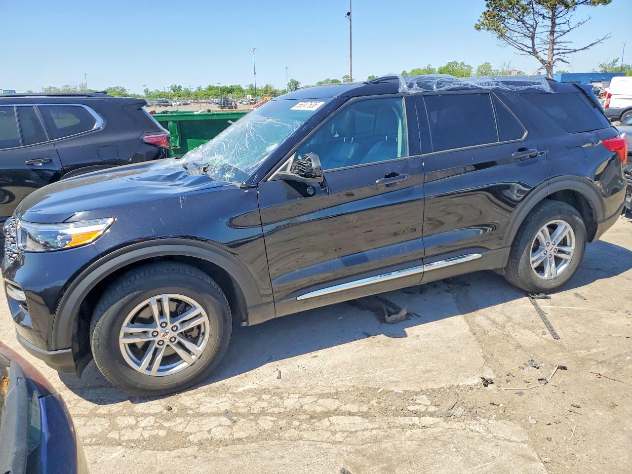 2023 Ford Explorer XLT, VIN 1FMSK8DH1PGB82824 — Крыша