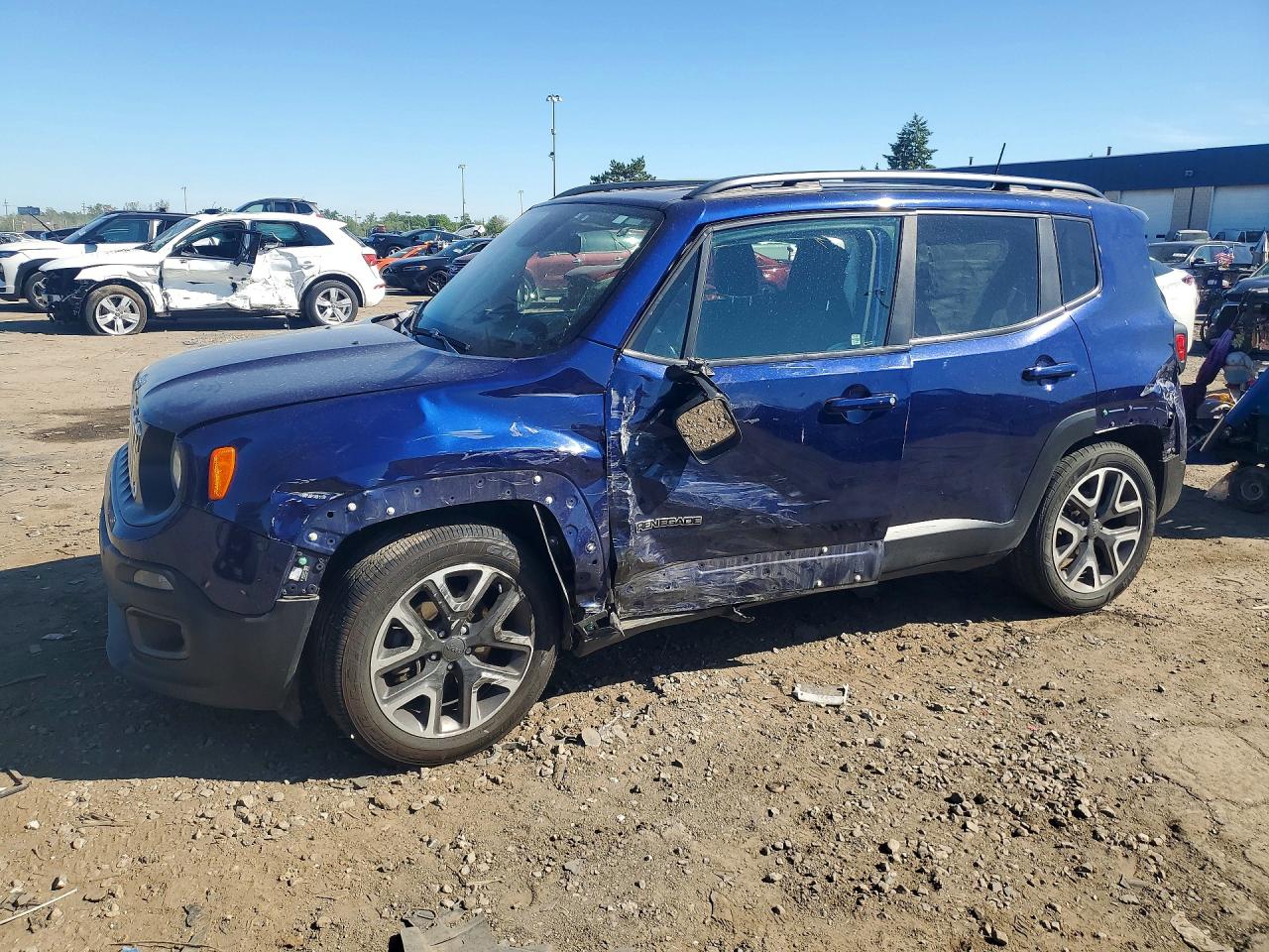 2018 Jeep Renegade Latitude, VIN ZACCJABB7JPJ06257 — Side