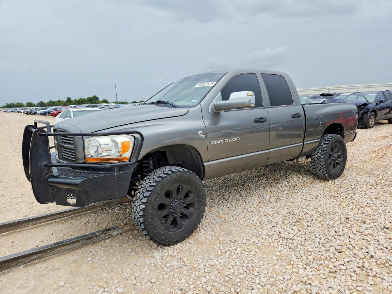 2006 Dodge 2500 SLT, VIN 3D7KS28C96G140622 — Rear end