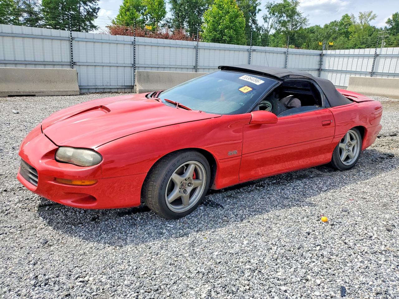 1999 Chevrolet Camaro Z28, VIN 2G1FP32G5X2104583 — Side