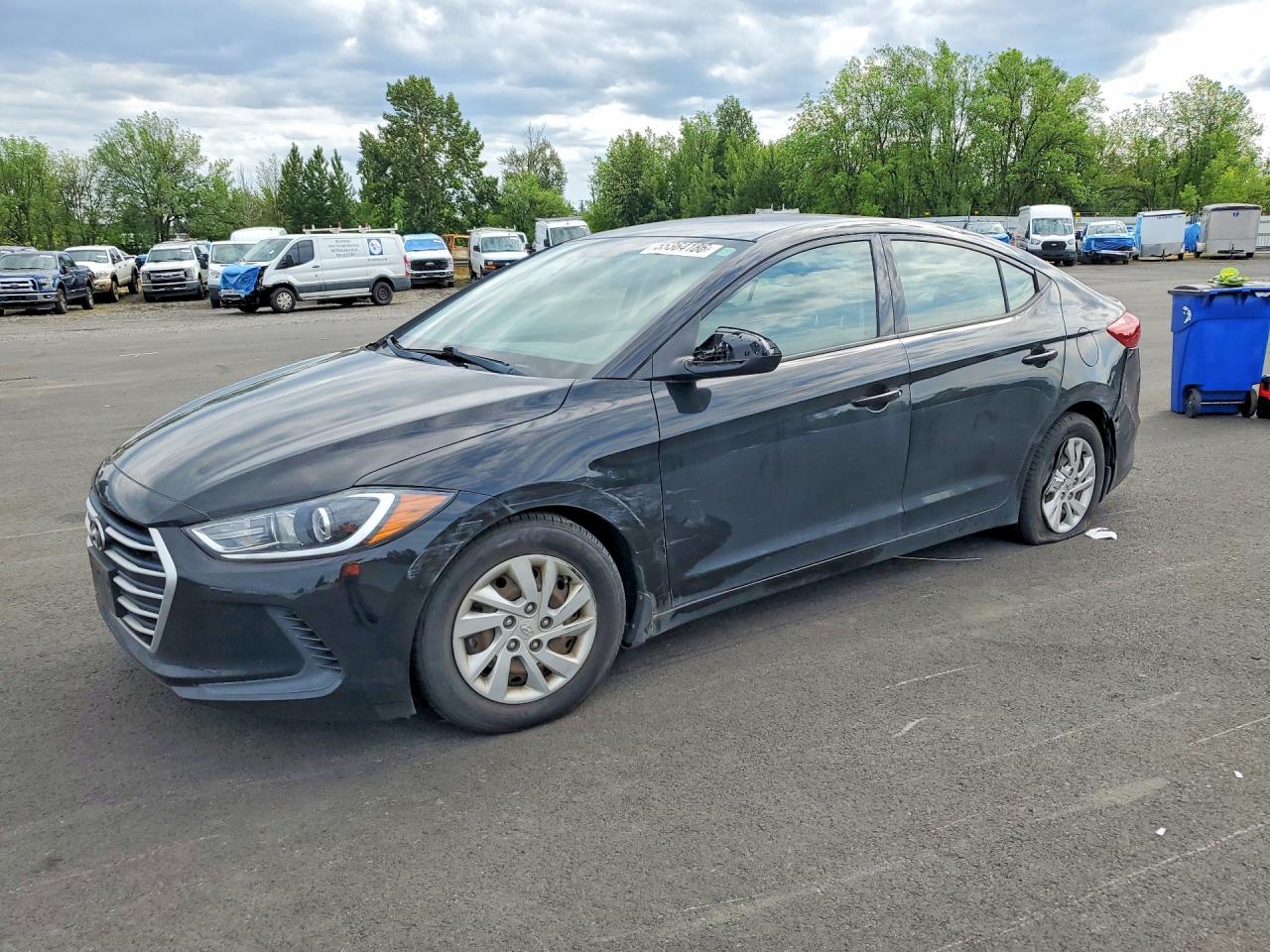 2018 Hyundai Elantra SE, VIN 5NPD74LF1JH338466 — Side