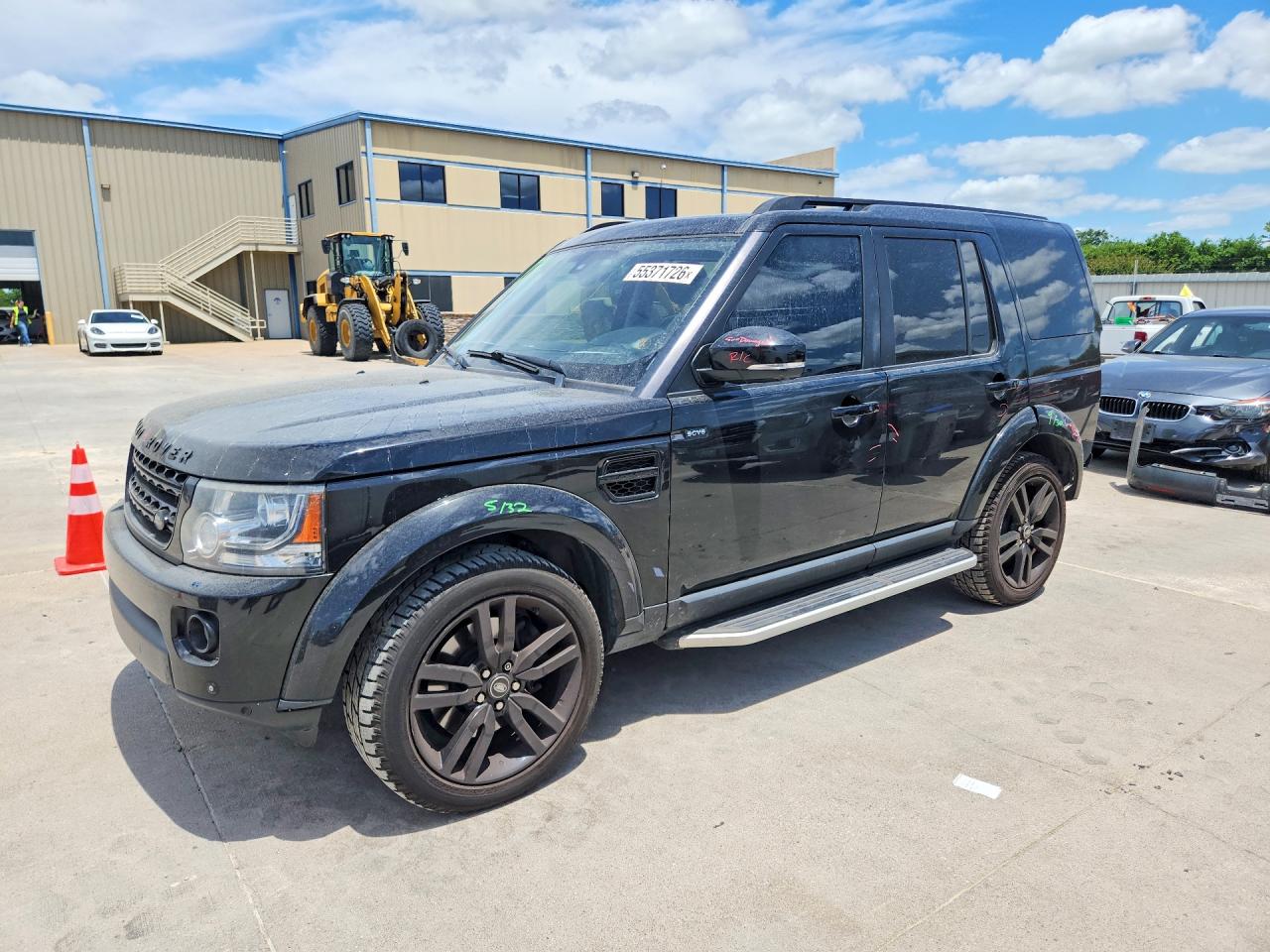 2016 Land Rover LR4 HSE Lux, VIN SALAK2V66GA784558 — Rear end