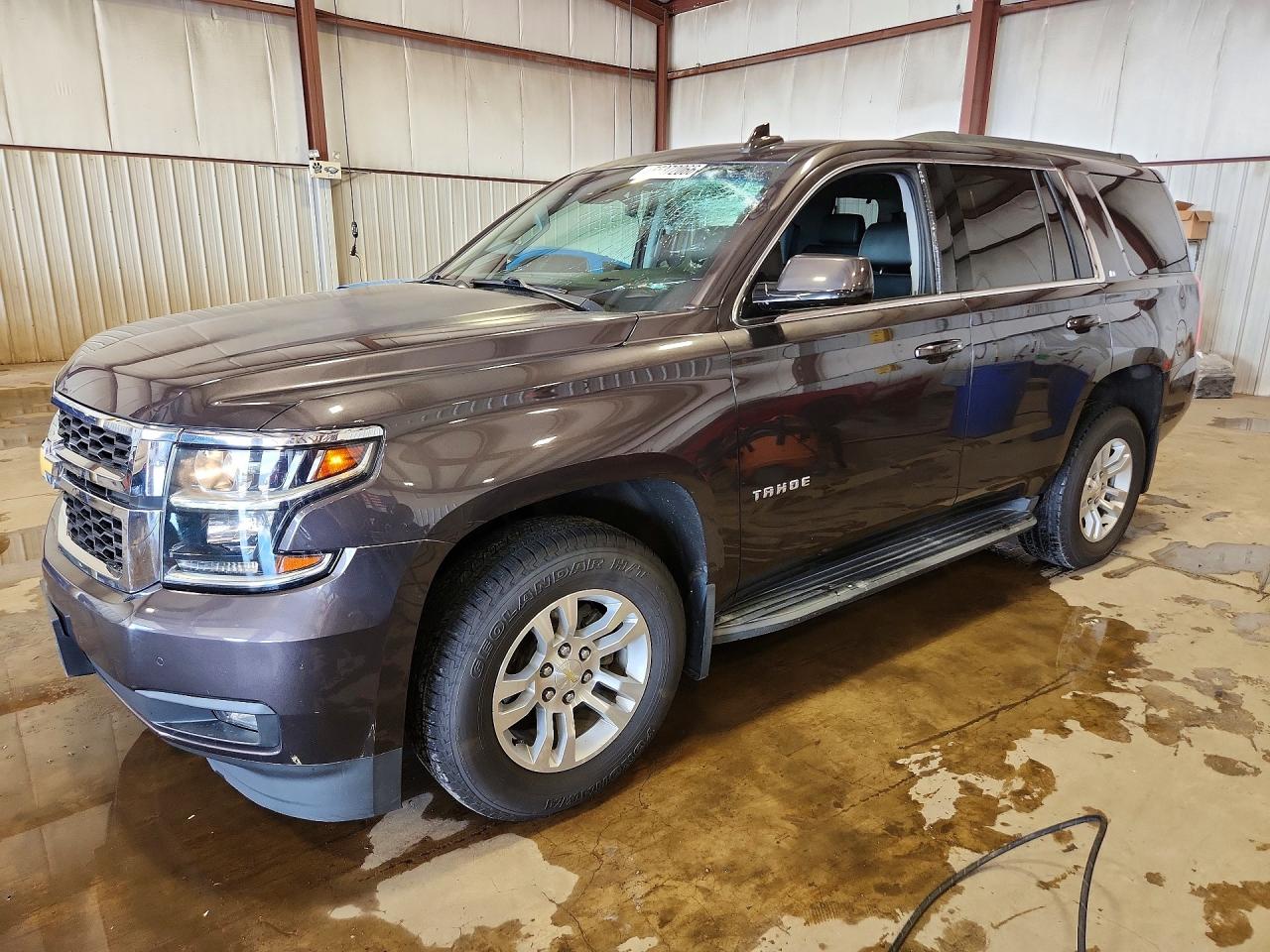 2015 Chevrolet Tahoe LT, VIN 1GNSKBKC2FR726475 — Крыша