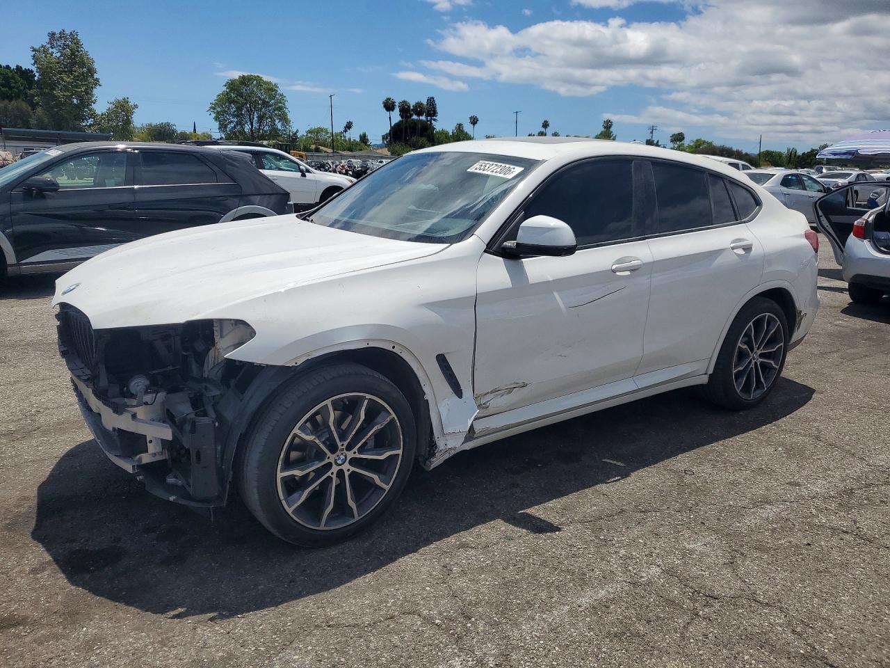 2019 BMW X4 xDrive30i, VIN 5UXUJ3C58KLG55937 — Front end