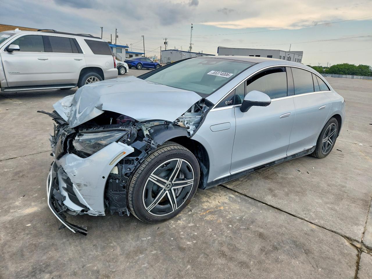 2023 Mercedes-Benz EQE 350+, VIN W1KEG2BB5PF014484 — Front end