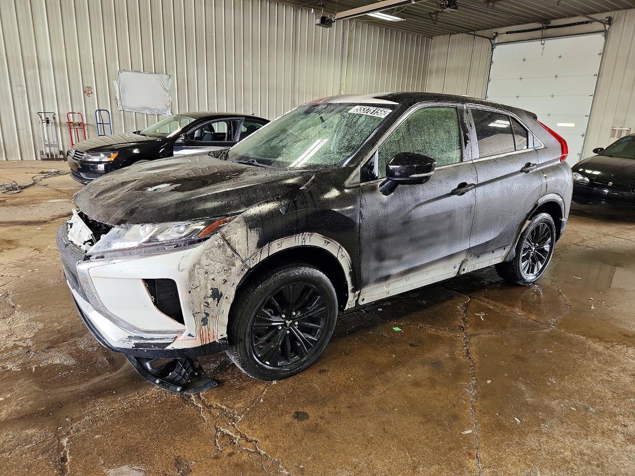 2018 Mitsubishi Eclipse Cross LE, VIN JA4AT4AA5JZ047025 — Front end