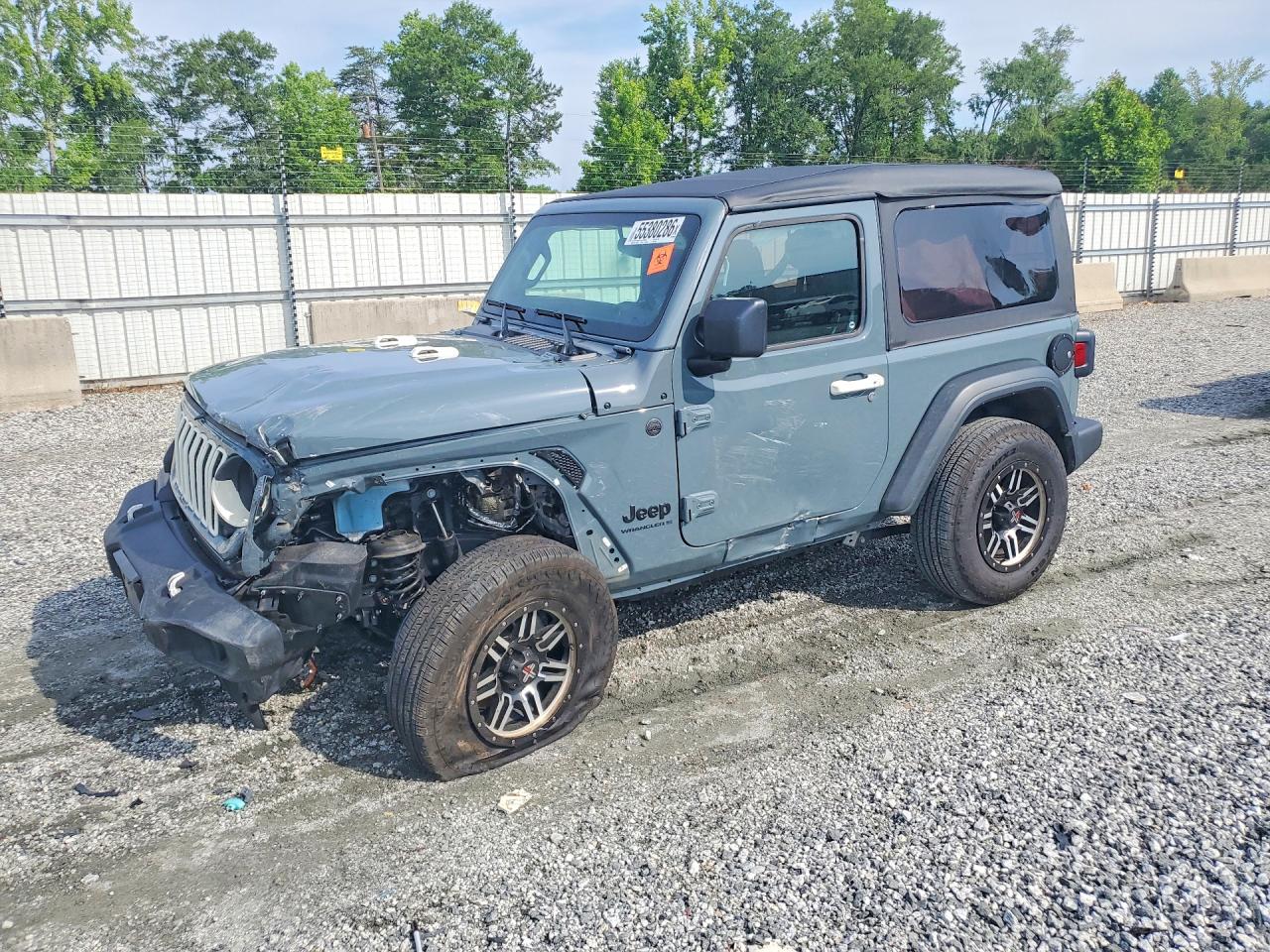 2025 Jeep Wrangler Willys, VIN 1C4PJXANXSW624550 — Front end