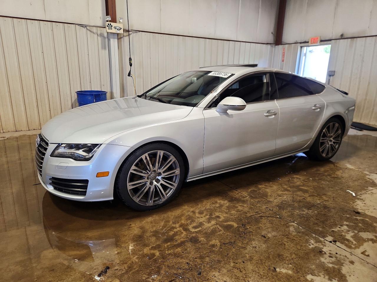 2015 Audi A7 Premium Plus, VIN WAUWMAFC5FN009145 — Roof