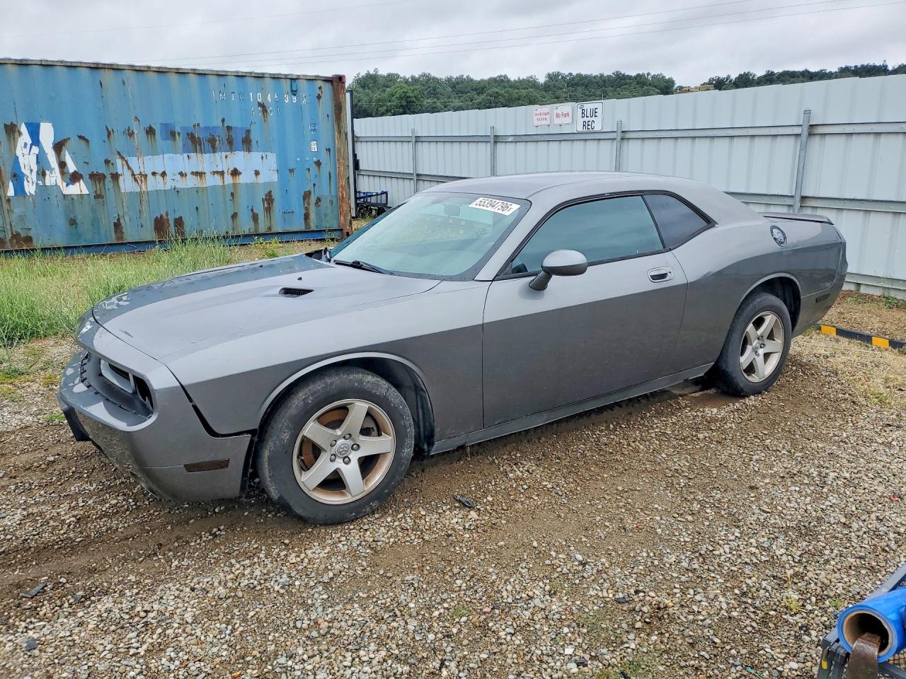 2010 Dodge Challenger SE, VIN 2B3CJ4DV9AH318396 — Front end