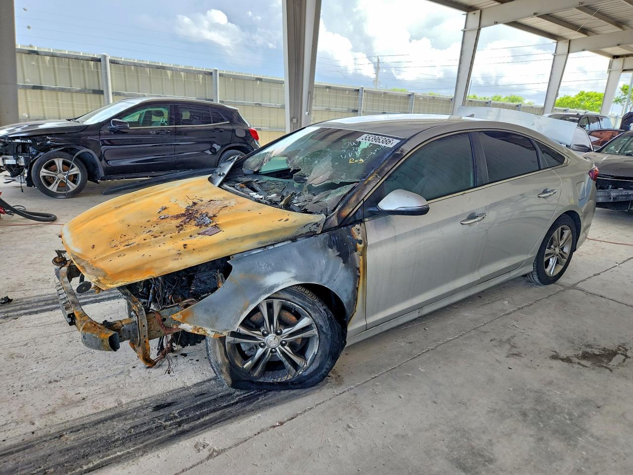 2018 Hyundai Sonata SEL, VIN 5NPE34AF1JH597025 — Engine fire