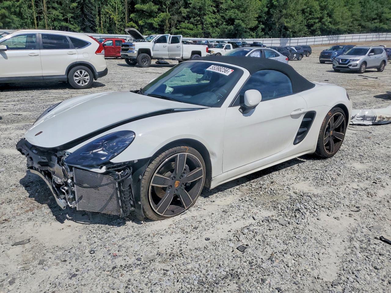 2024 Porsche 718 Boxster, VIN WP0CA2A81RK205323 — Front end