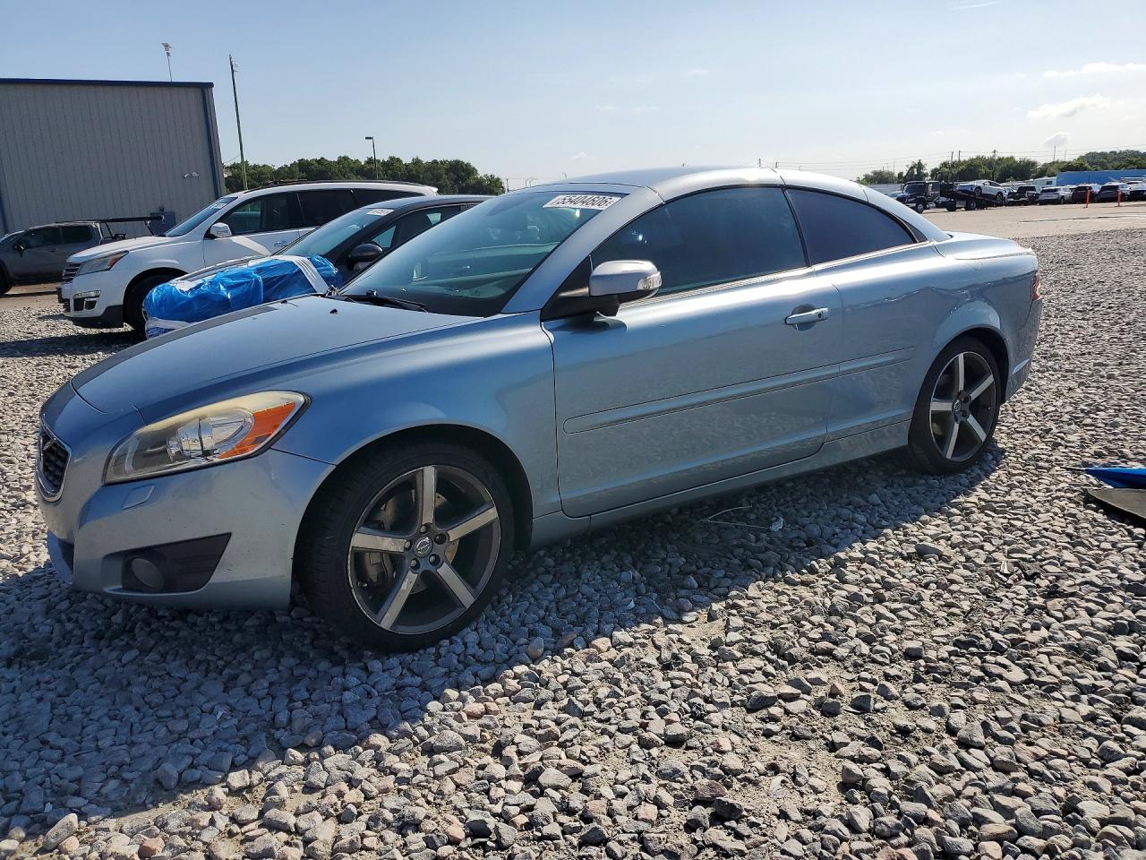 2011 Volvo C70, VIN YV1672MCXBJ120353 — Зад