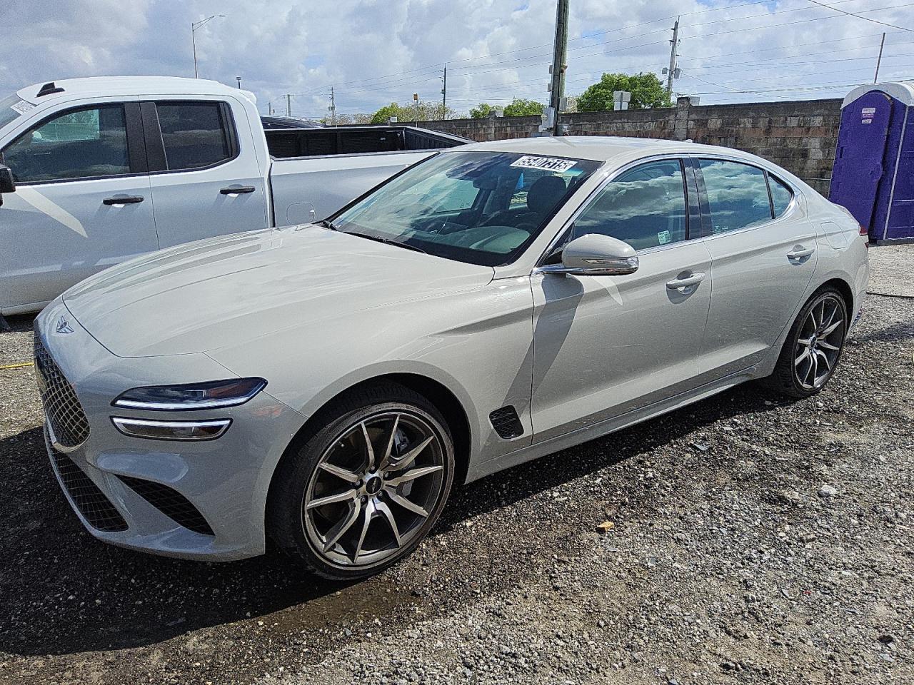 2025 Genesis G70 2.5T, VIN KMTG34SC6SU152947 — Roof