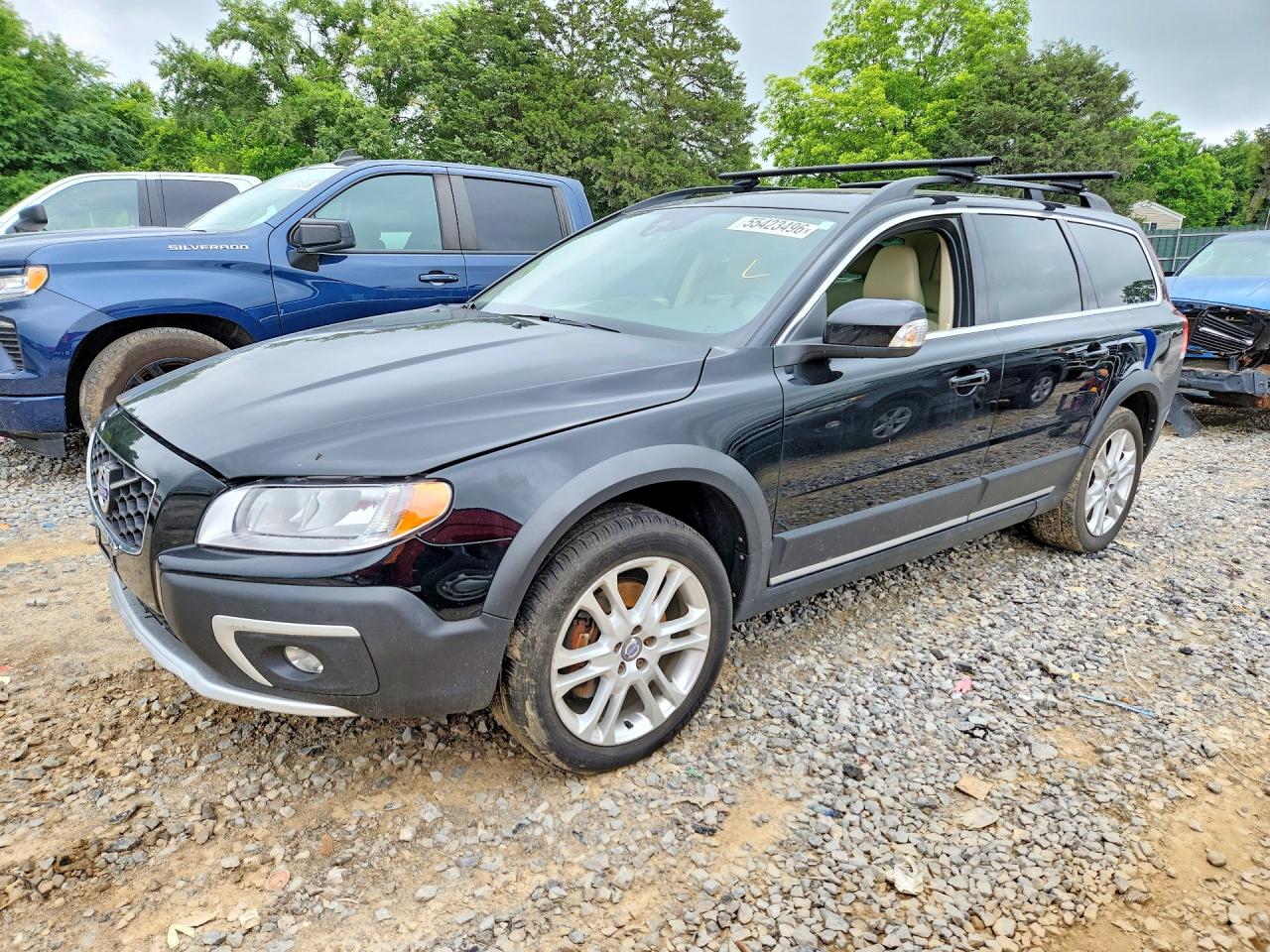2016 Volvo XC70 T5 Premier, VIN YV4612NK3G1269706 — Minor dents and scratches