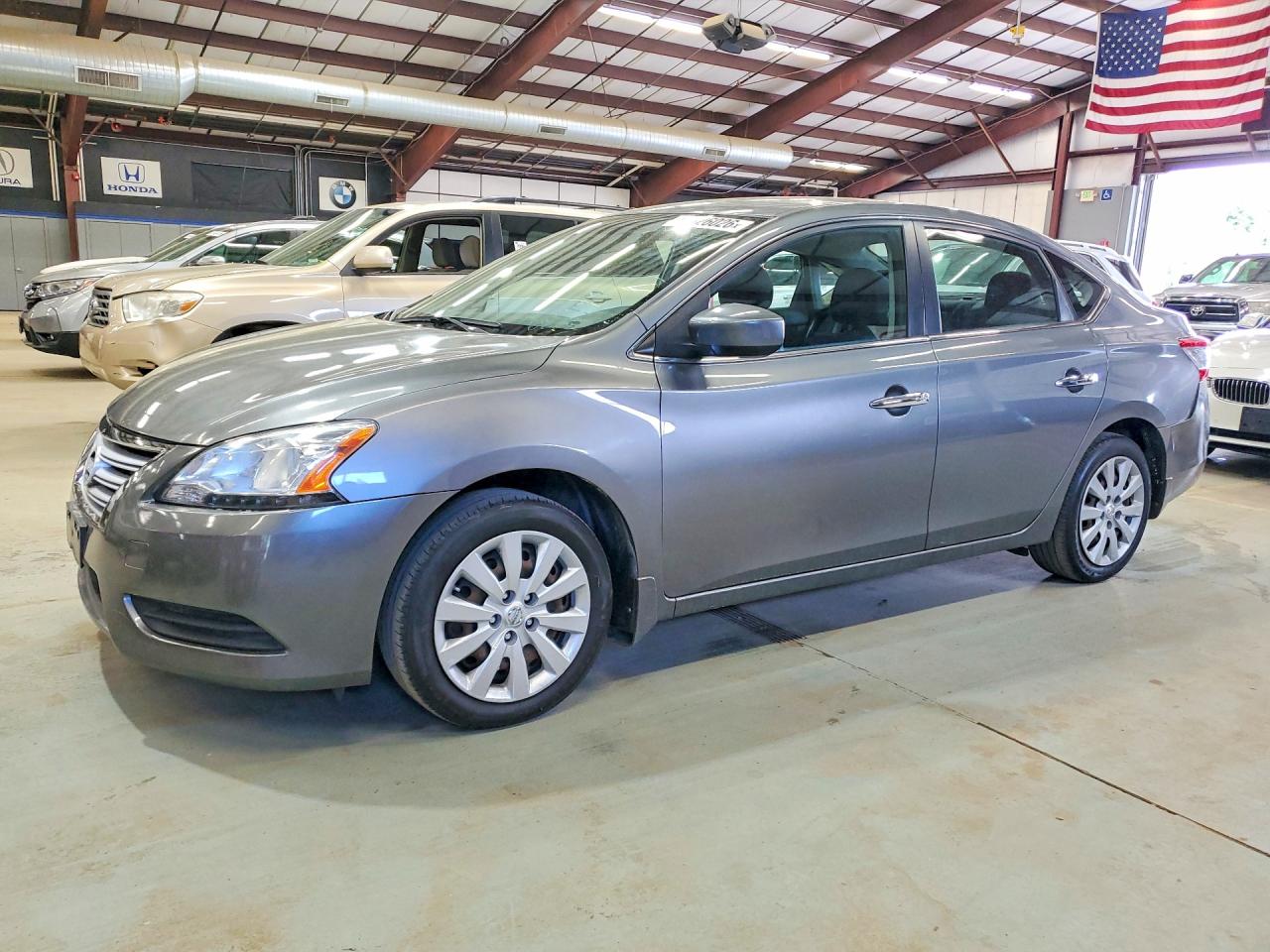 2015 Nissan Sentra SV, VIN 3N1AB7AP1FL695705 — Мелкие вмятины и царапины