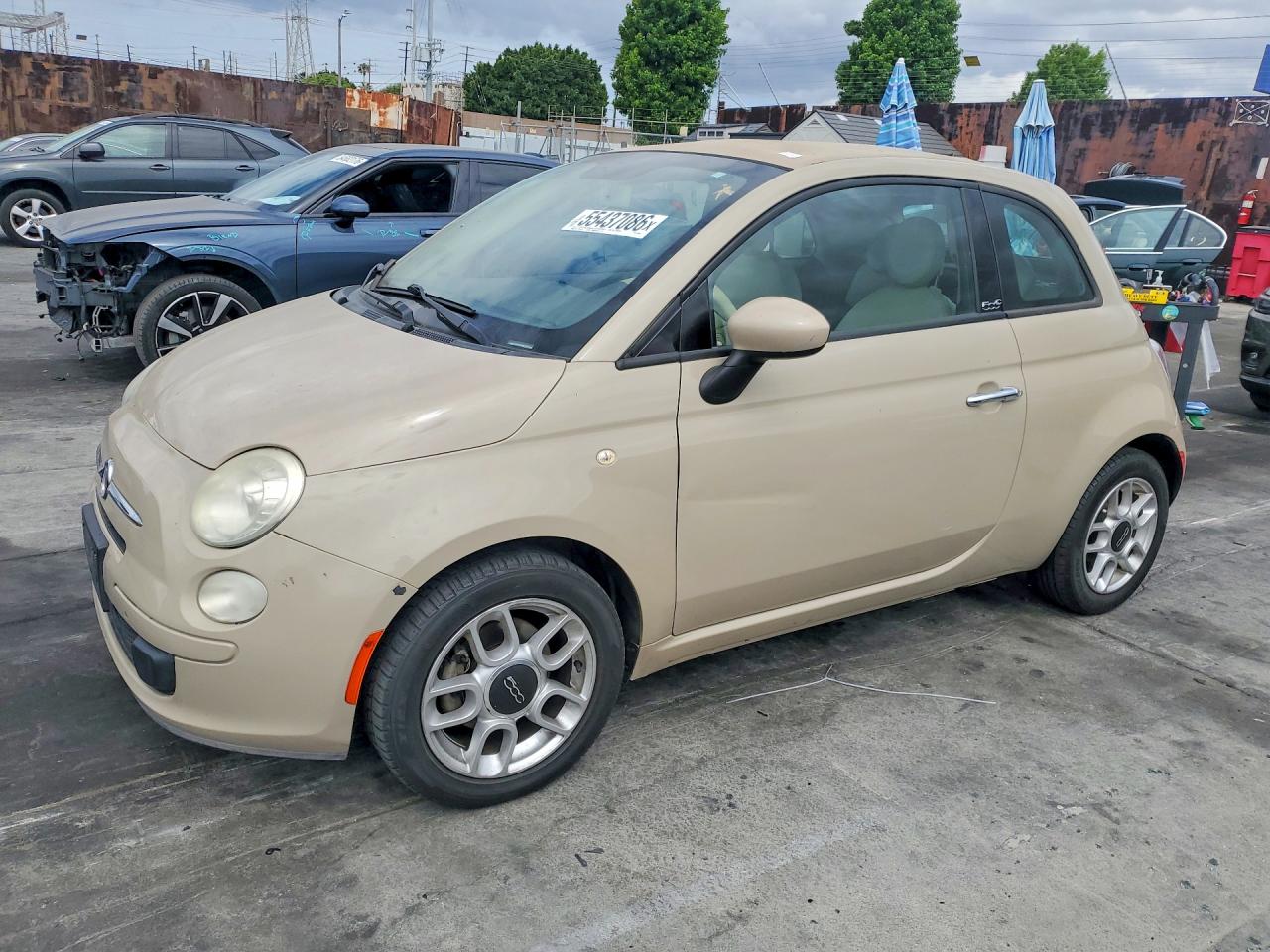 2012 FIAT 500 Pop, VIN 3C3CFFDR4CT196558 — Normal wear