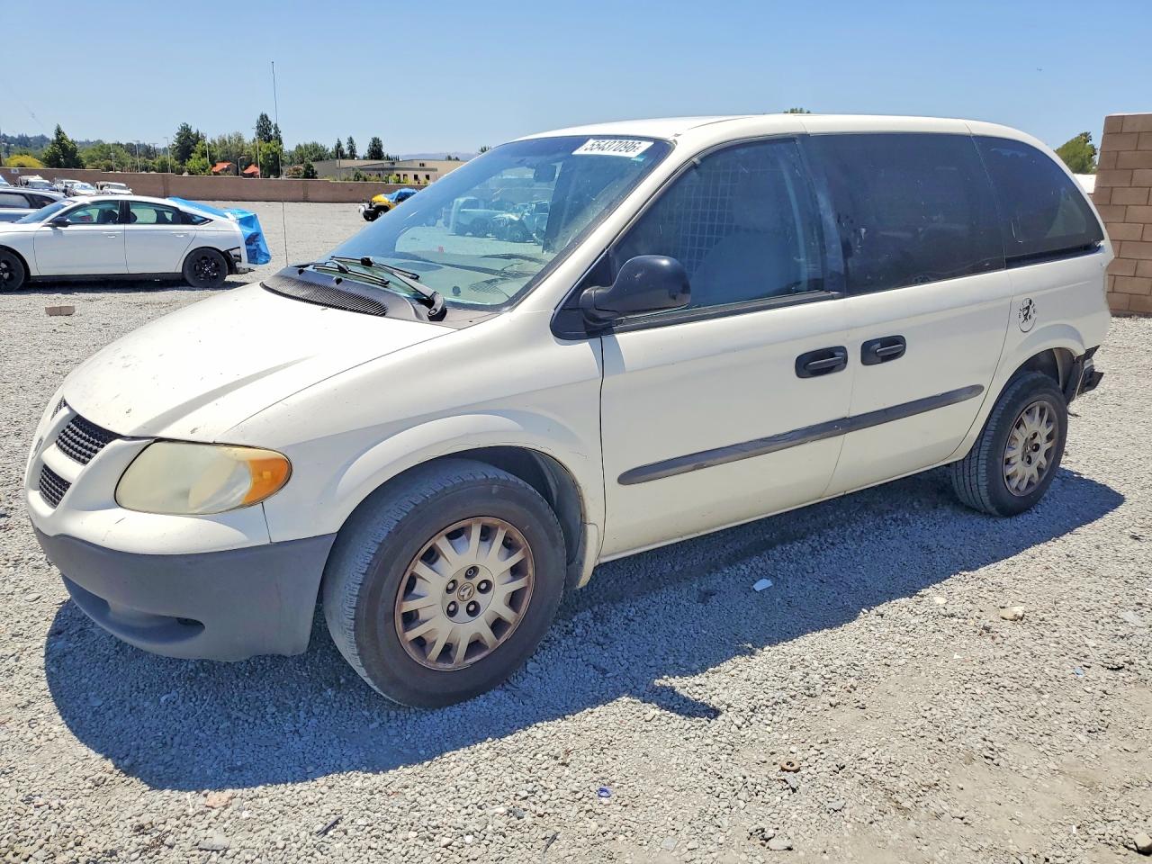 2003 Dodge Caravan Cargo, VIN 1D4GP21313B337092 — Side