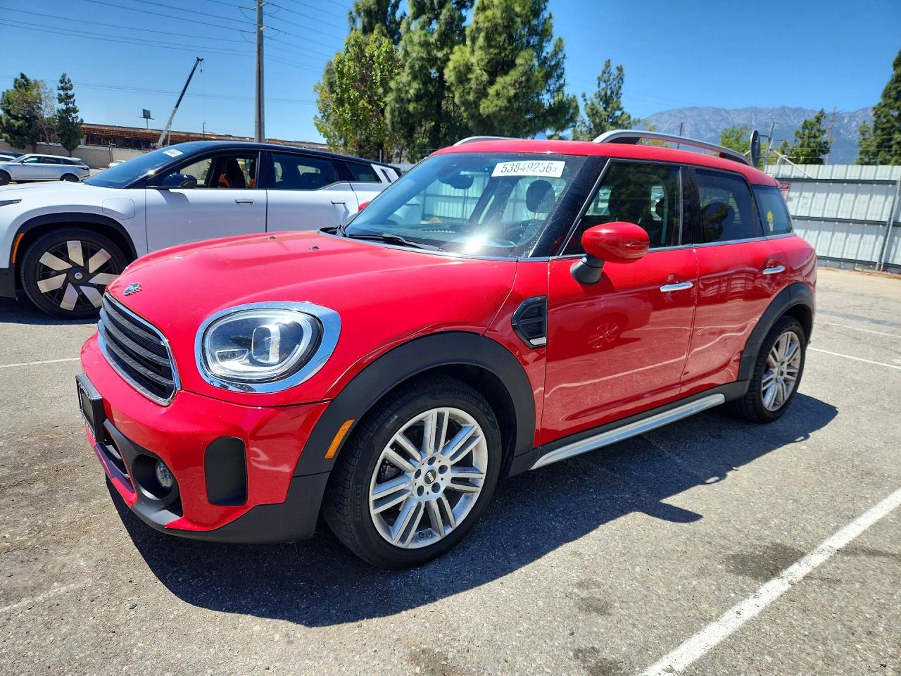 2022 MINI Countryman Cooper, VIN WMZ23BR07N3N70372 — Side