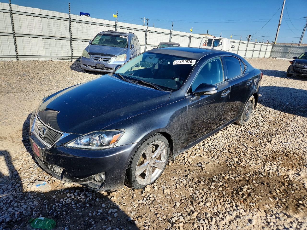 2011 Lexus IS 250, VIN JTHBF5C22B5133929 — Вандализм