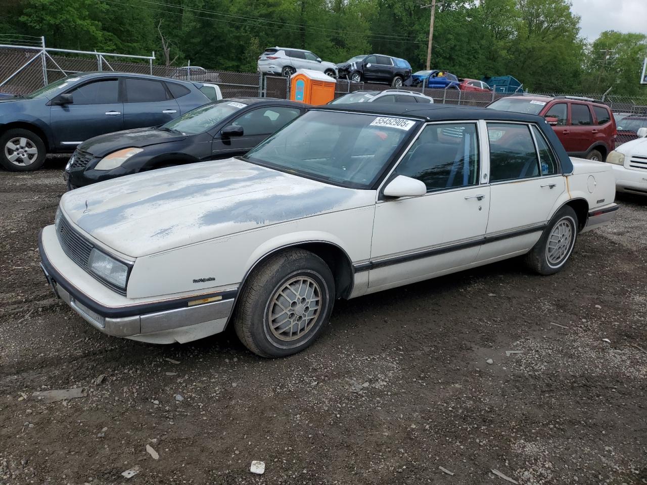 1988 Buick LeSabre Custom, VIN 1G4HP54C6JH471018 — Бок