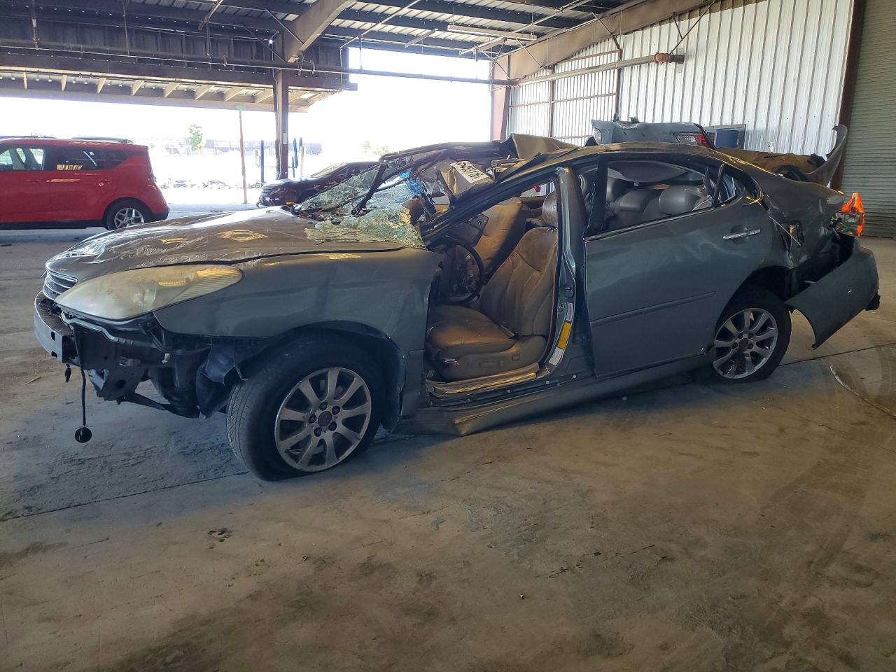 2003 Lexus ES 300, VIN JTHBF30G230096366 — Rollover