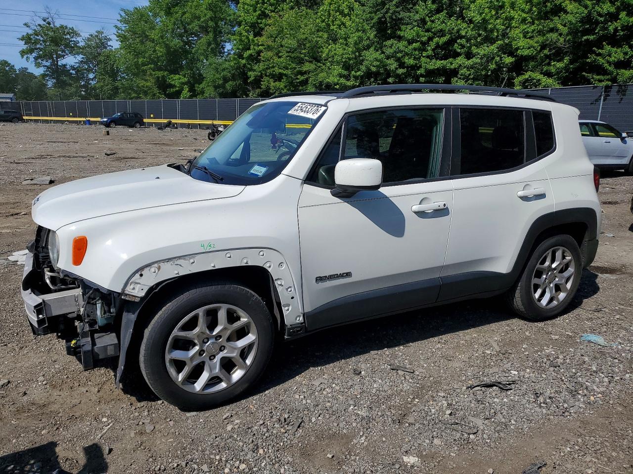 2016 Jeep Renegade Latitude, VIN ZACCJABT1GPD10444 — Front end