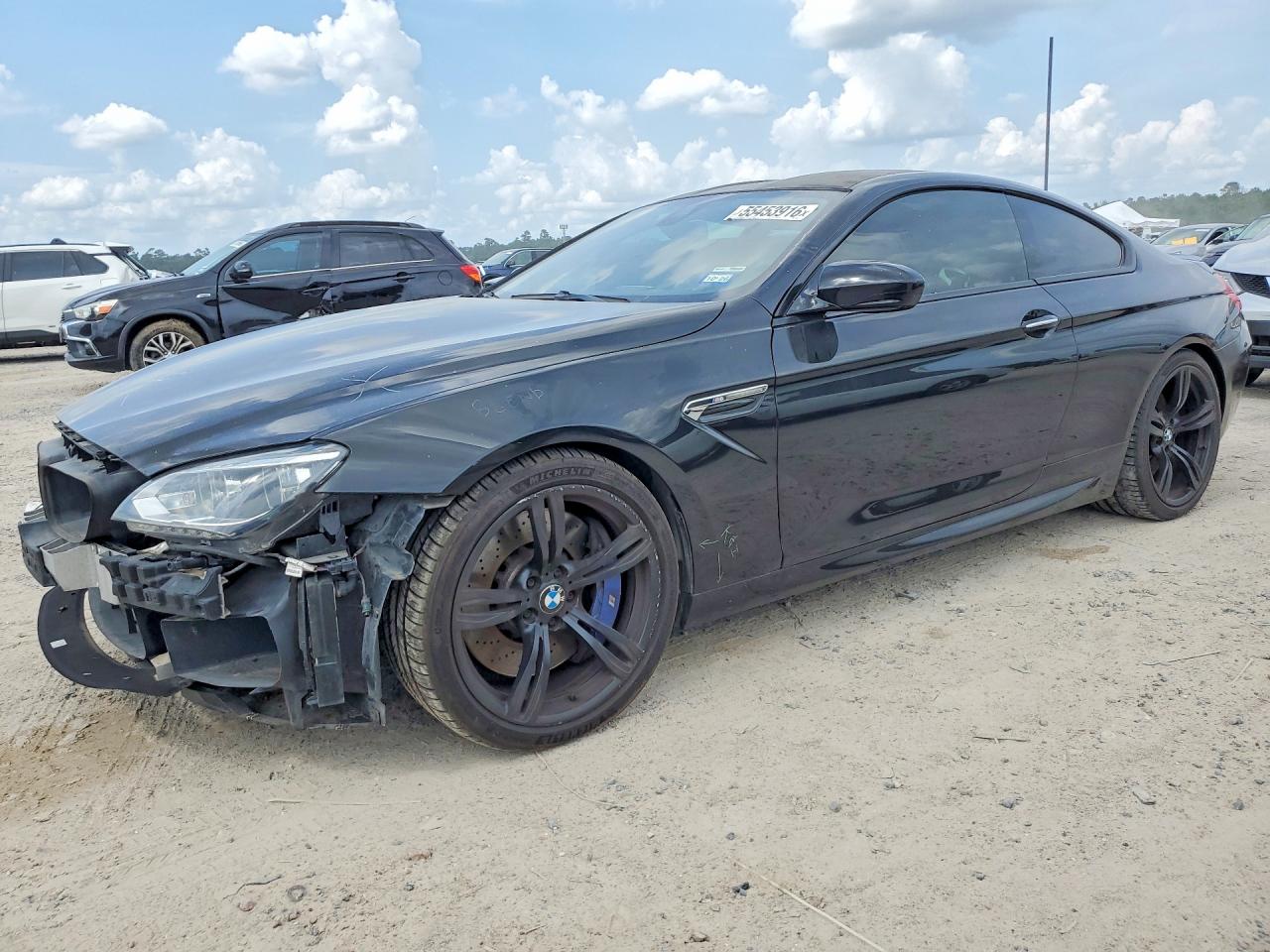 2014 BMW M6, VIN WBSLX9C5XED160514 — Front end