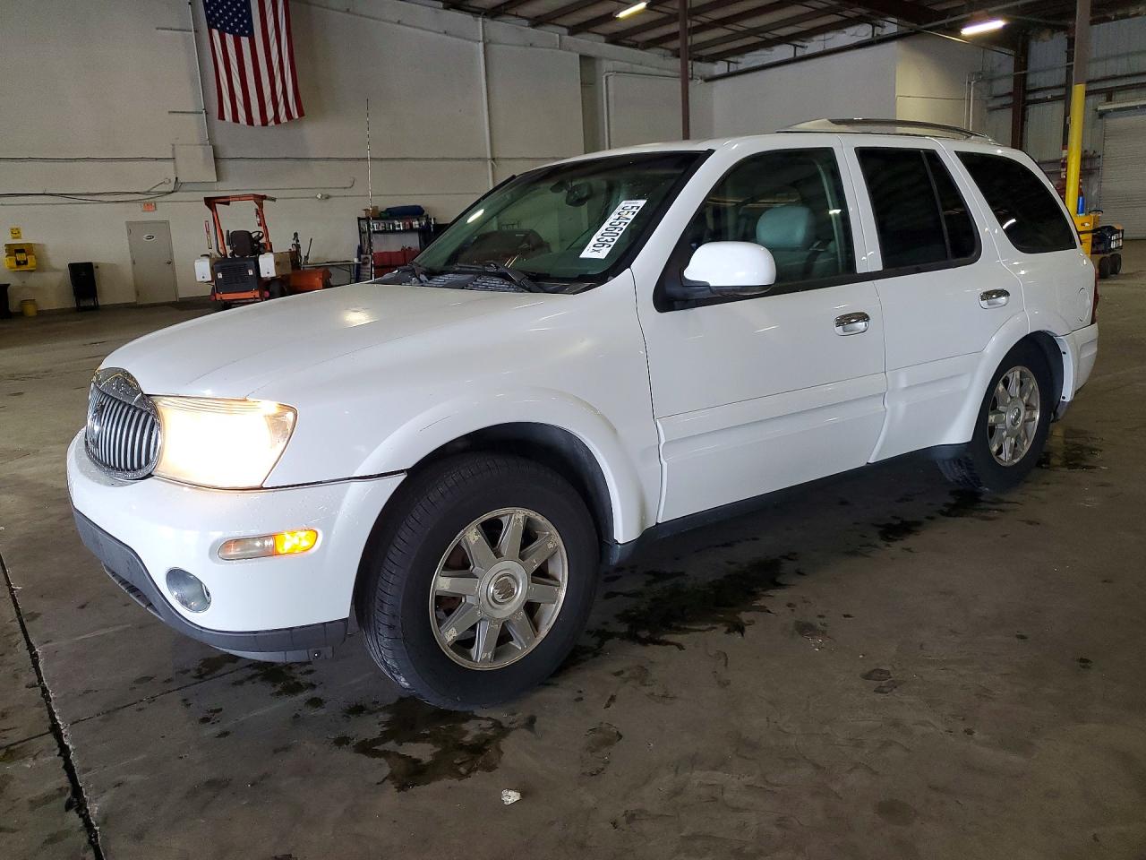 2006 Buick Rainier CXL, VIN 5GADT13S562294389 — Minor dents and scratches