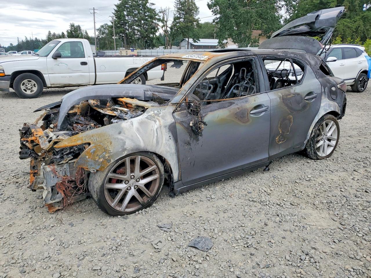 2013 Lexus CT 200h, VIN JTHKD5BH6D2160812 — Burn