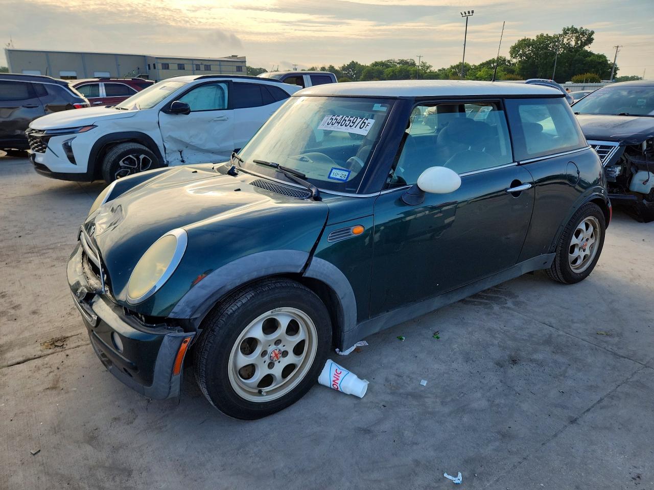 2003 MINI Hardtop, VIN WMWRC33443TJ50921 — Перед