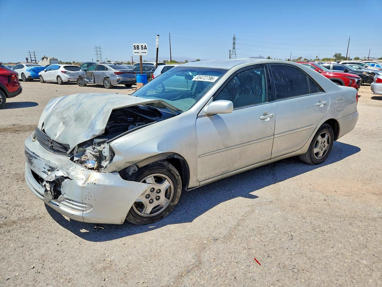 2003 Toyota Camry LE, VIN 4T1BF32K23U543916 — Front end