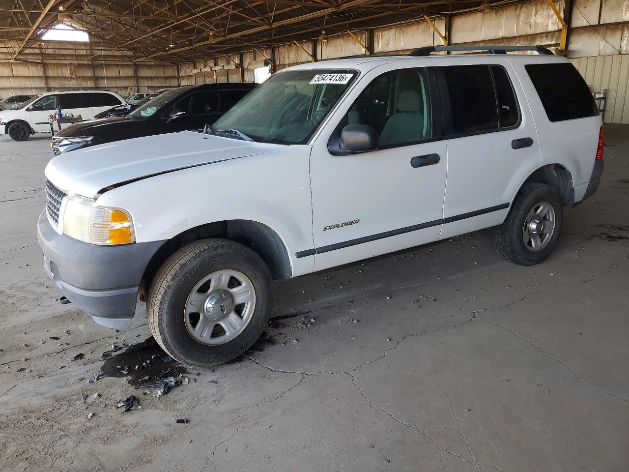 2004 Ford Explorer XLS, VIN 1FMZU72K74ZB12701 — Minor dents and scratches