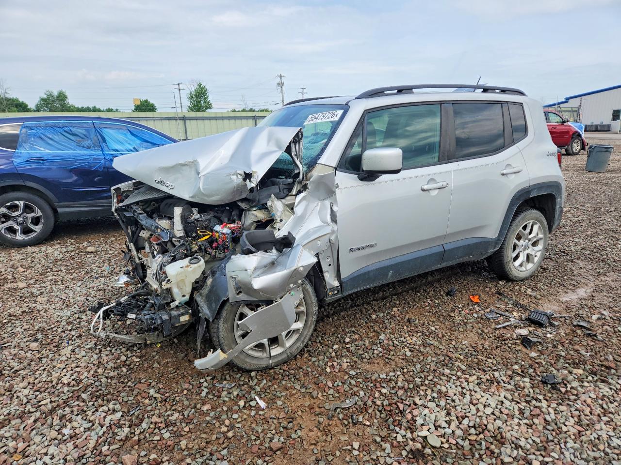 2016 Jeep Renegade Justice, VIN ZACCJBBT1GPD53736 — Перед