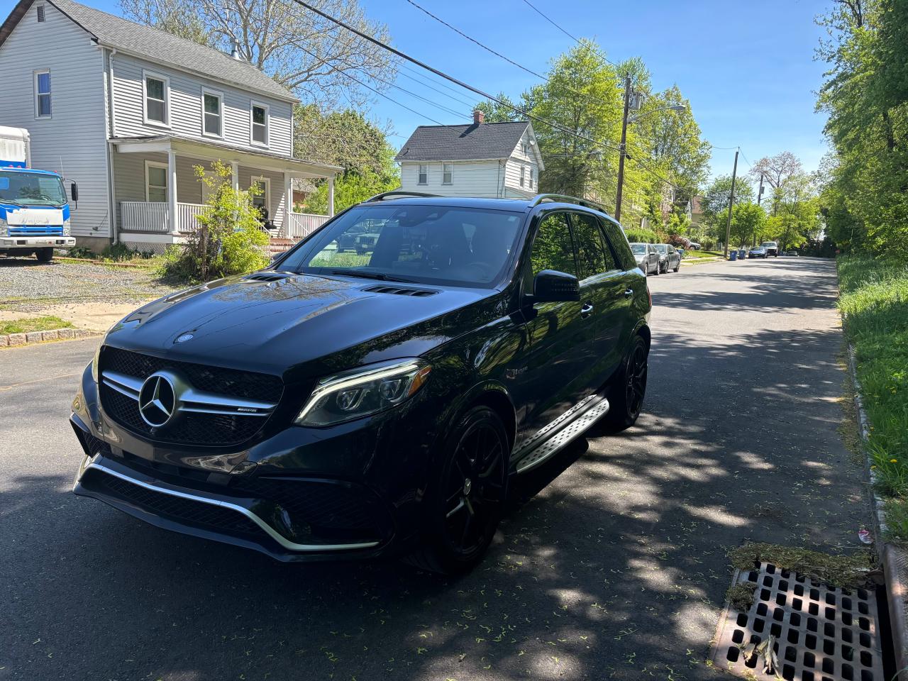 2016 Mercedes-Benz GLE 63 AMG, VIN 4JGDA7EB2GA639529 — Auction photo